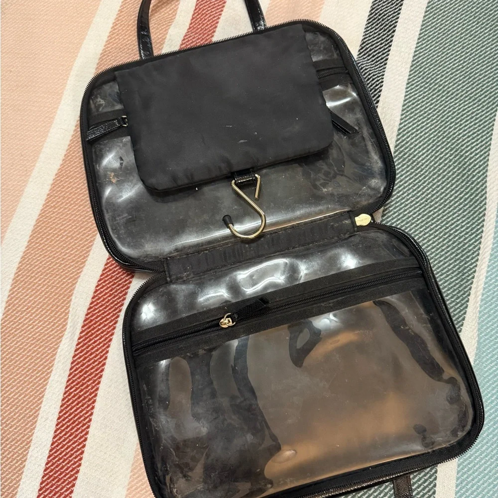 Bundle of 2 Travel Makeup Bags - Victoria’s Secret & Nudestix